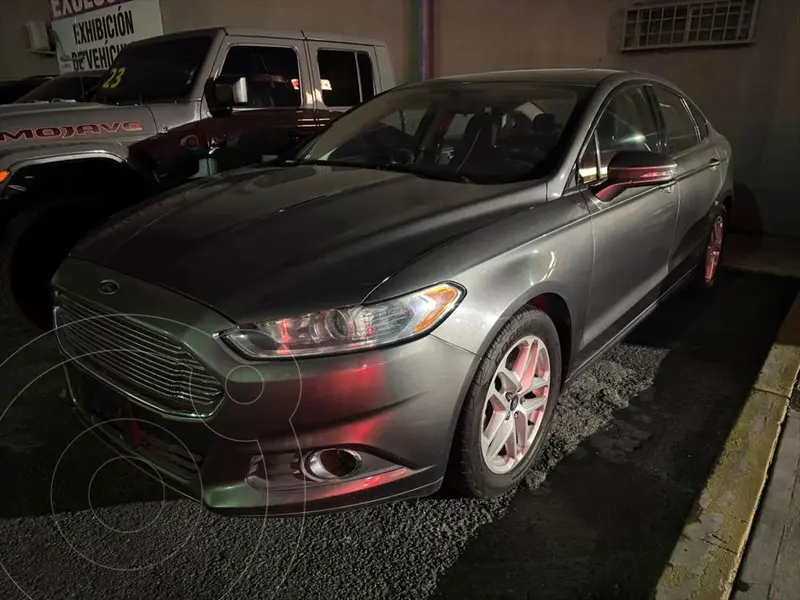 Foto Ford Fusion SE Aut usado (2014) color Gris precio $220,000