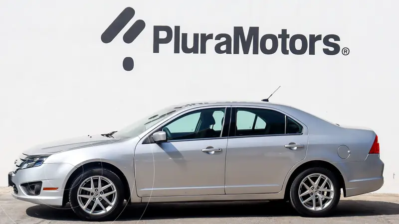 Foto Ford Fusion SE usado (2011) color plateado precio $119,000