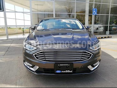 Ford Fusion Titanium usado (2017) color Gris precio $335,000