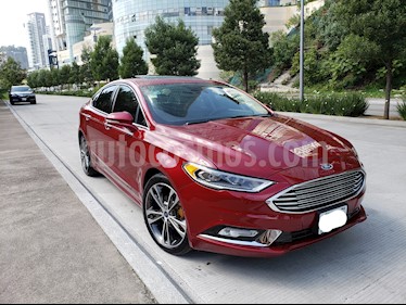 Foto Ford Fusion Titanium Plus usado (2017) color Rojo Rubi precio $336,500