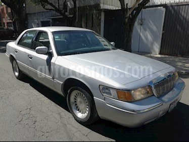 foto Ford Grand Marquis 4.6 Premium Piel usado (1998) color Plata precio $69,000