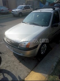 foto Ford Ikon Ambiente Ac usado (2001) color Gris precio $31,500