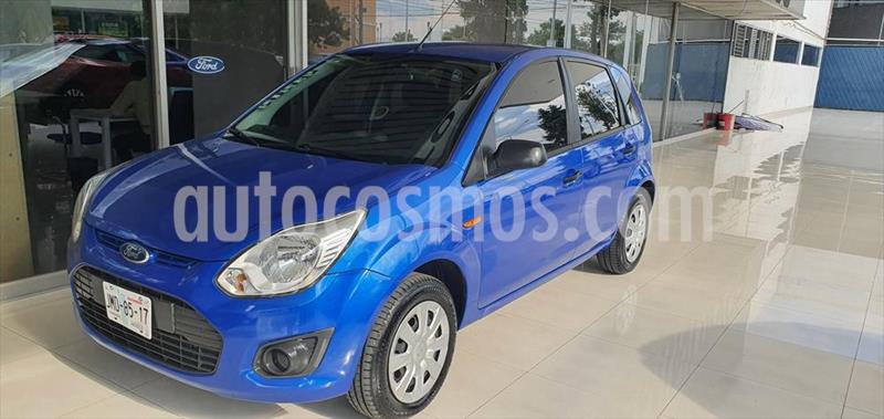 Ford Ikon 5P AMBIENTE L4 1.6 MAN A/A usado (2015) color Azul Electrico precio $115,000