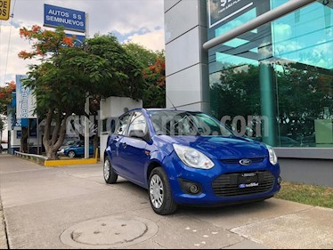 Ford Ikon Ambiente Ac usado (2015) color Azul Electrico precio $110,000