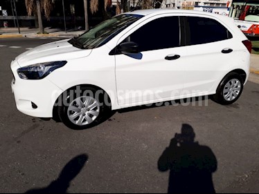 foto Ford Ka + - usado (2017) color Blanco precio $480.000