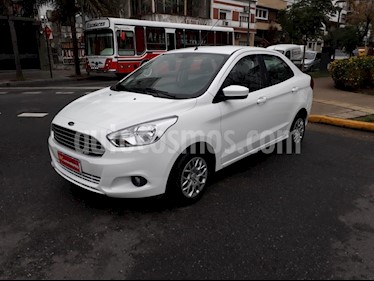 Foto Ford Ka + - usado (2017) color Blanco precio $470.000