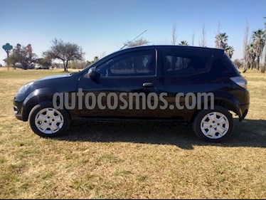 foto Ford Ka 1.0 Fly usado (2011) color Negro precio $210.000