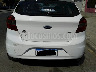foto Ford Ka 1.5L SEL usado (2017) color Blanco Oxford precio $490.000