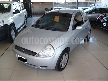 foto Ford Ka 1.6 Plus usado (2005) color Gris Claro precio $1
