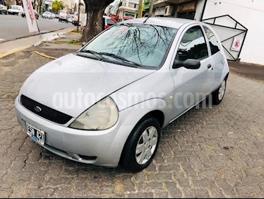 Ford Ka 1.0L Base usado (1997) color Plata precio $90.000
