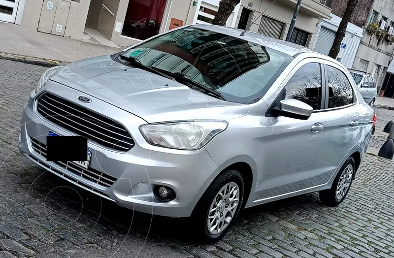 Foto Ford Ka 1.5L SE usado (2019) color Plata precio $14.500.000