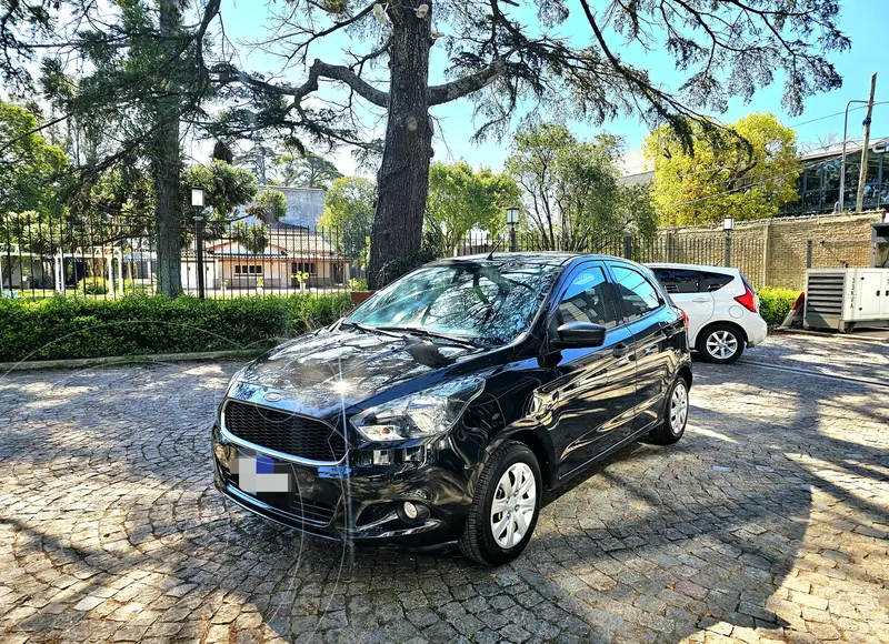 Foto Ford Ka 1.5L SE usado (2018) color Negro precio $15.988.000