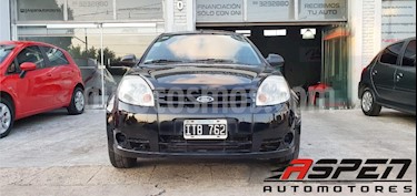 Ford Ka 1.0 Fly Viral usado (2010) color Negro precio $260.000
