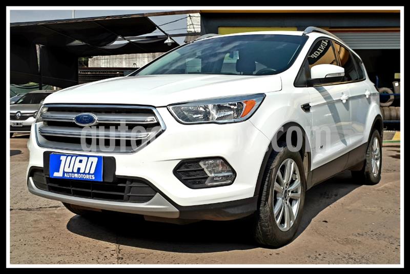 Ford Kuga 2.0L SEL 4x2 usado (2017) color Blanco precio $2.630.000