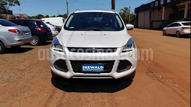 Foto venta Auto usado Ford Kuga KUGA 1.6 T 4X4 TITANIUM AUT L/14 (2014) color Blanco precio $750.000