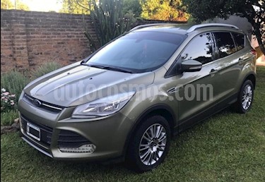 foto Ford Kuga SEL 1.6T Aut 4x4 usado (2013) color Gris Titanio precio $590.000