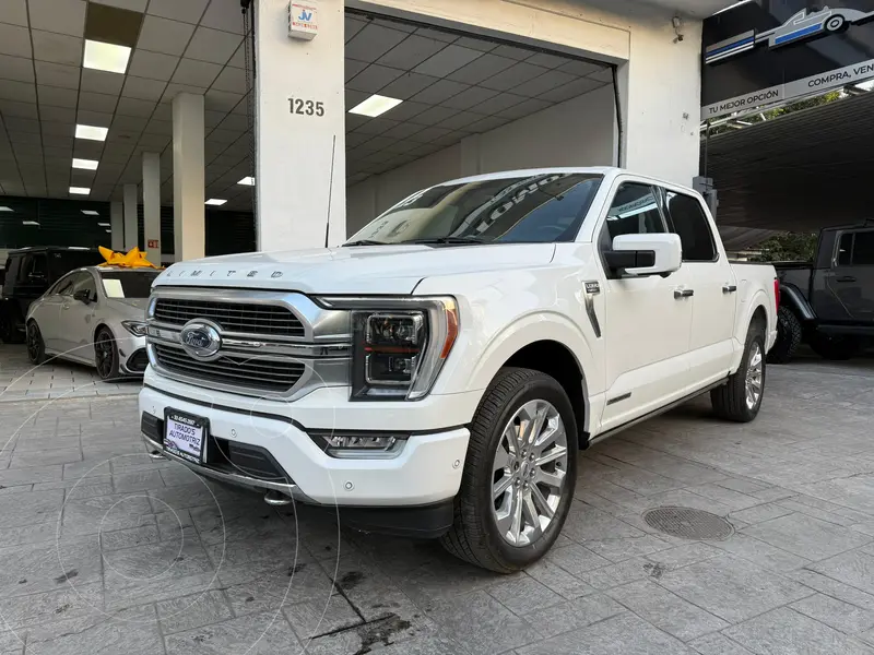 Foto Ford Lobo HEV Limited usado (2023) color Blanco financiado en mensualidades(enganche $270,000 mensualidades desde $38,195)