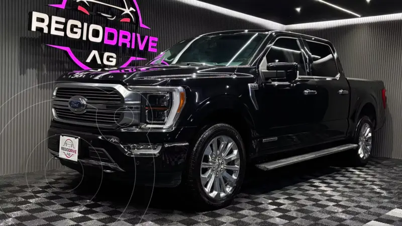 Foto Ford Lobo HEV Limited usado (2023) color Negro Obsidiana financiado en mensualidades(enganche $279,800 mensualidades desde $31,100)