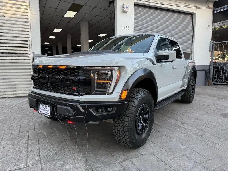 Foto Ford Lobo Raptor R usado (2023) color Gris precio $2,479,900