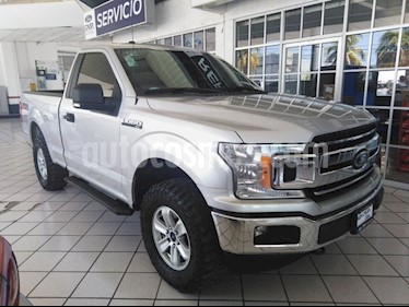 Foto venta Auto usado Ford Lobo 2 PTS. CABINA REGULAR XLT, 5.4L, 310 HP, TA, 4X4 (2018) color Plata precio $565,000