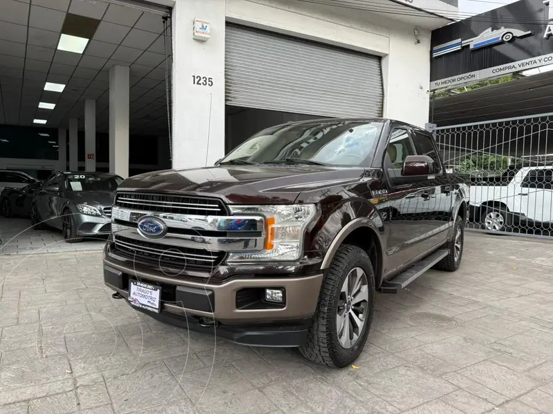 Foto Ford Lobo Doble Cabina Lariat 4x4 usado (2019) color Cafe precio $599,000
