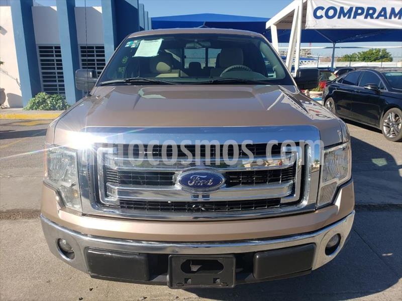 Ford Lobo XLT 4x2 Cabina Doble usado (2014) color Champagne precio $305,000