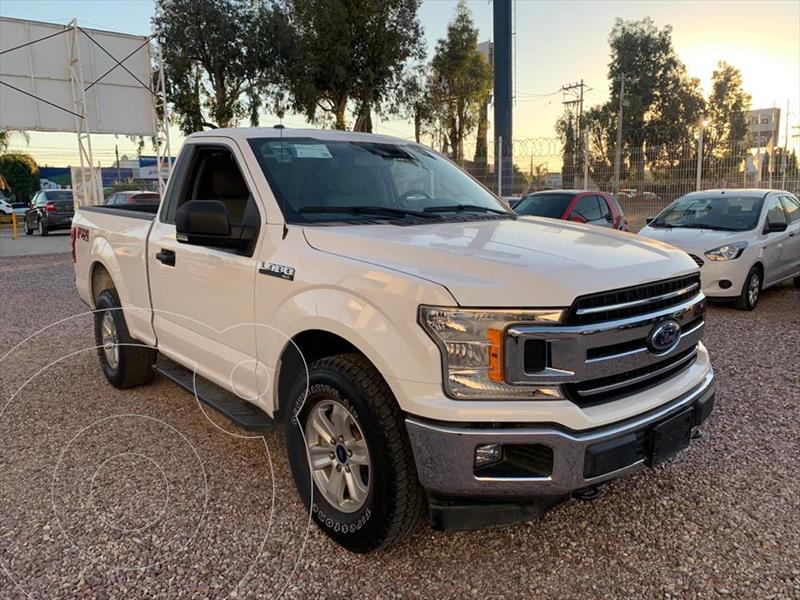 Ford Lobo Cabina Regular XLT 4x4 V8 usado (2018) color Blanco precio $559,000