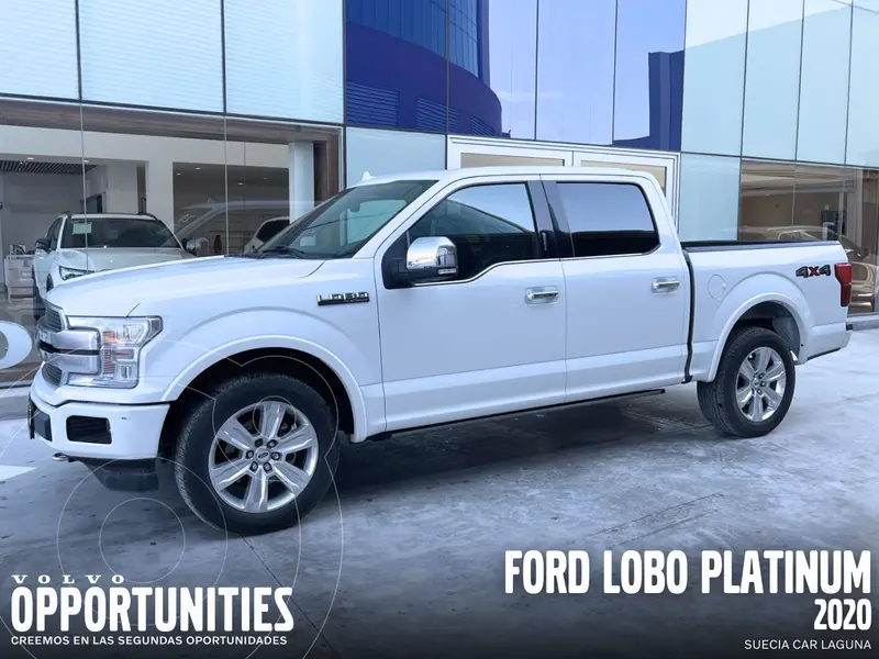 Foto Ford Lobo Platinum Doble Cabina usado (2020) color Blanco precio $630,000