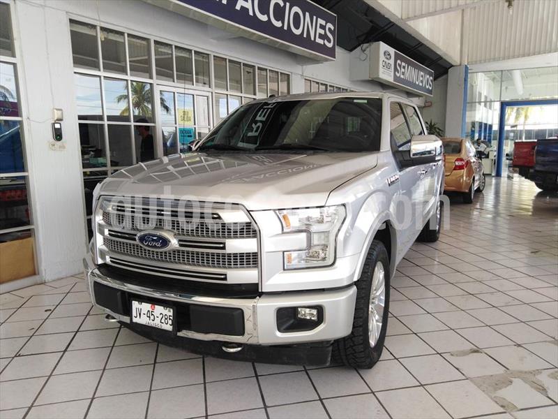 foto Ford Lobo Platinum Crew Cab 4x4 usado (2017) color Plata precio $685,000