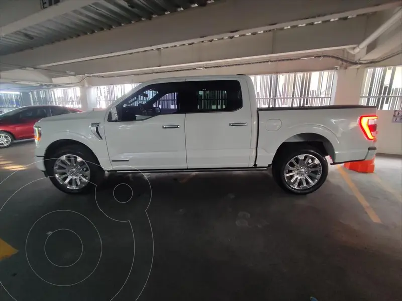 Foto Ford Lobo Lariat Crew Cab 4x4 usado (2021) color Blanco precio $1,159,000