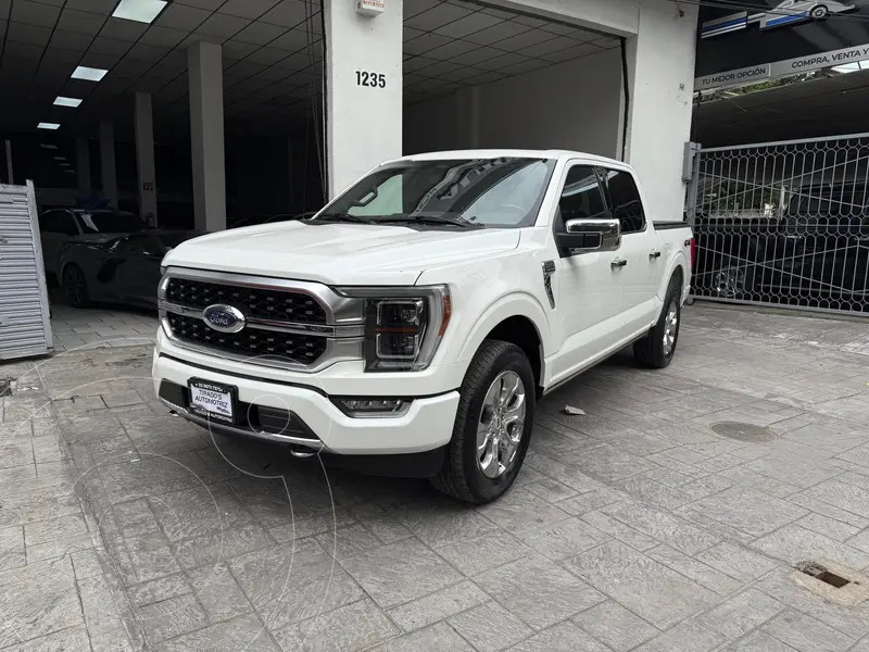 Foto Ford Lobo Platinum Doble Cabina usado (2021) color Blanco financiado en mensualidades(enganche $200,000 mensualidades desde $28,079)