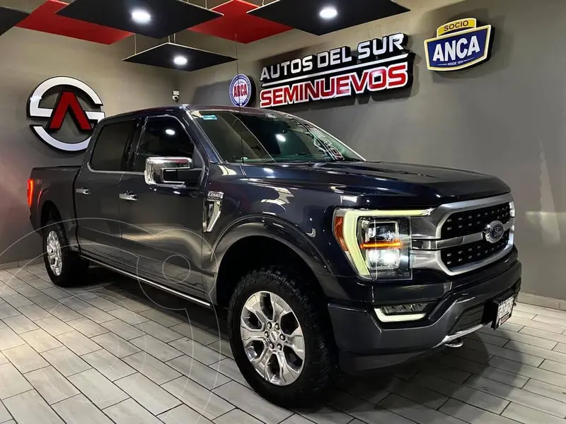 Foto Ford Lobo Platinum Doble Cabina usado (2021) color Azul precio $899,000