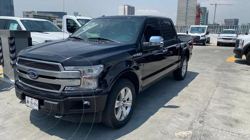 Foto Ford Lobo Platinum Crew Cab 4x4 usado (2019) color Negro precio $829,000