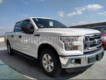 Ford Lobo XLT Crew Cab 4x2 V8 usado (2016) color Blanco precio $498,000