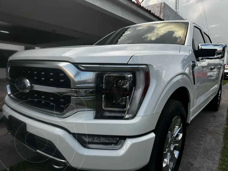 Foto Ford Lobo Platinum 4x4 Cabina Doble usado (2021) color Blanco precio $945,000