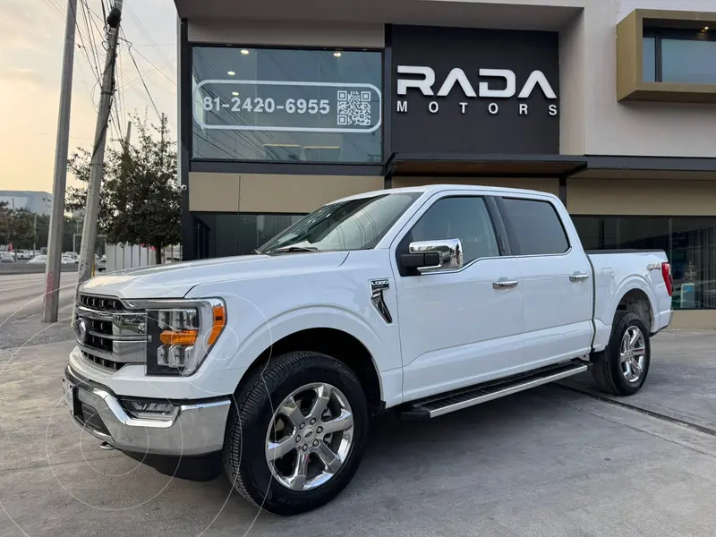Foto Ford Lobo Lariat usado (2023) color Blanco precio $1,098,800