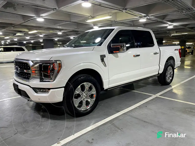 Foto Ford Lobo Platinum usado (2022) color Blanco precio $950,000
