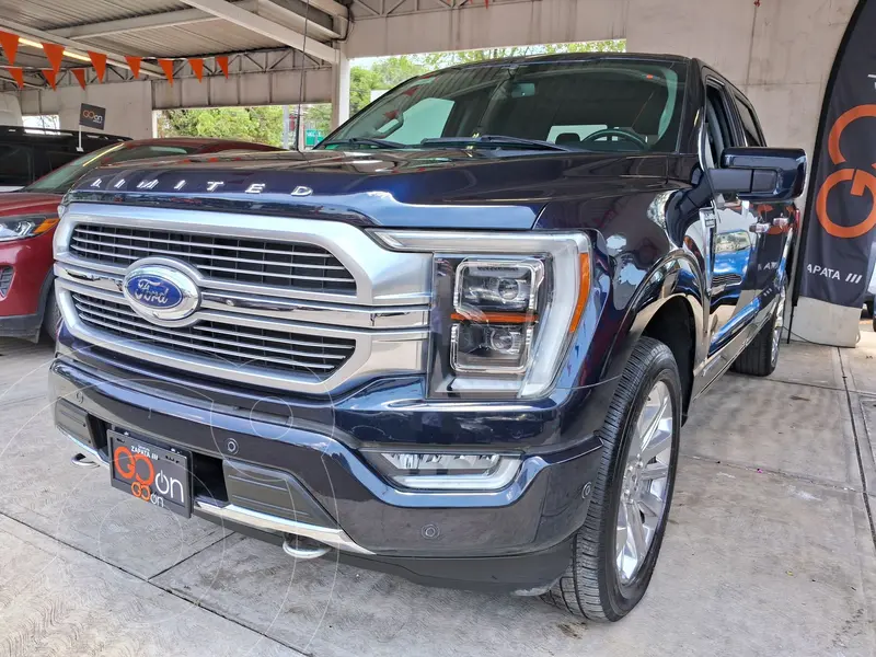 Foto Ford Lobo XLT usado (2023) color Azul financiado en mensualidades(enganche $343,350 mensualidades desde $26,256)