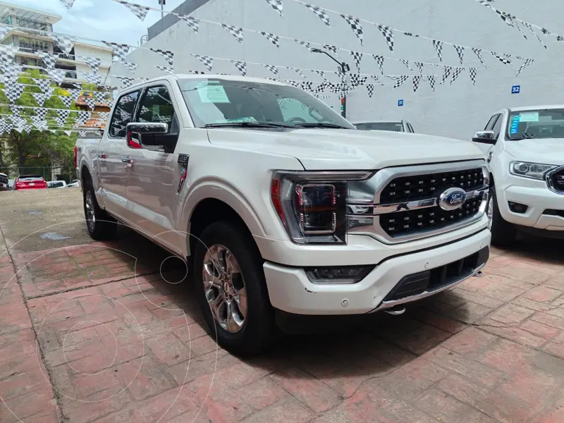 Foto Ford Lobo Platinum usado (2023) color Blanco precio $1,050,000
