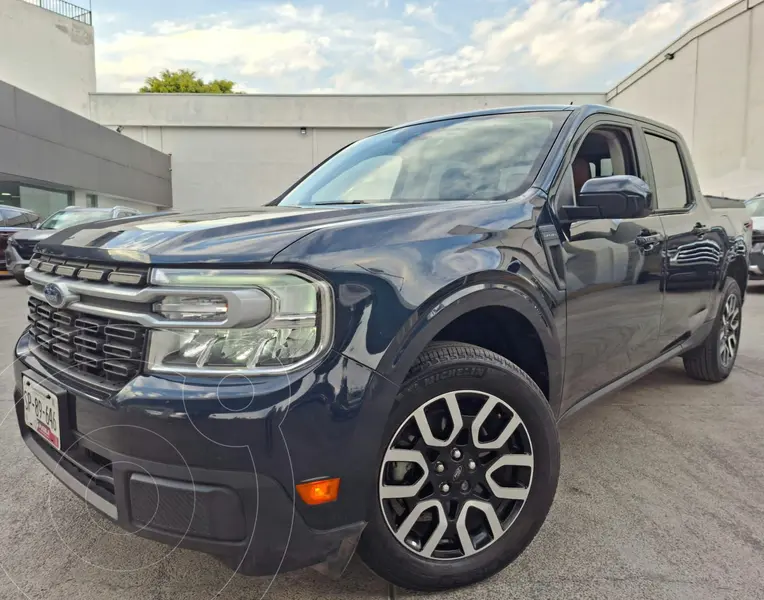Foto Ford Maverick Lariat usado (2023) color Azul Marino financiado en mensualidades(enganche $121,000 mensualidades desde $13,584)