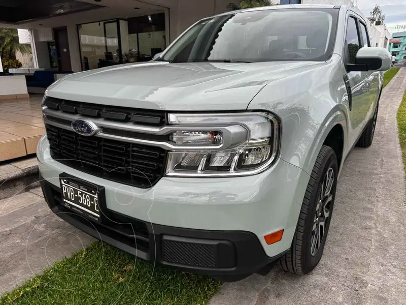 Foto Ford Maverick Lariat usado (2023) color Azul precio $699,000