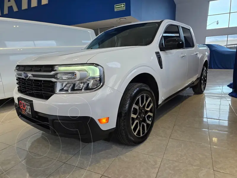 Foto Ford Maverick Lariat usado (2024) color Blanco financiado en mensualidades(enganche $168,896 mensualidades desde $12,915)