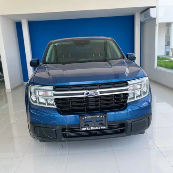 Foto Ford Maverick Lariat usado (2023) color AZUL ATLAS precio $575,000