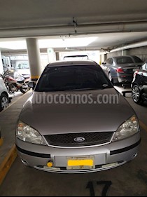 foto Ford Mondeo 2.5 Ghia V6 usado (2003) color Plata precio $57,000