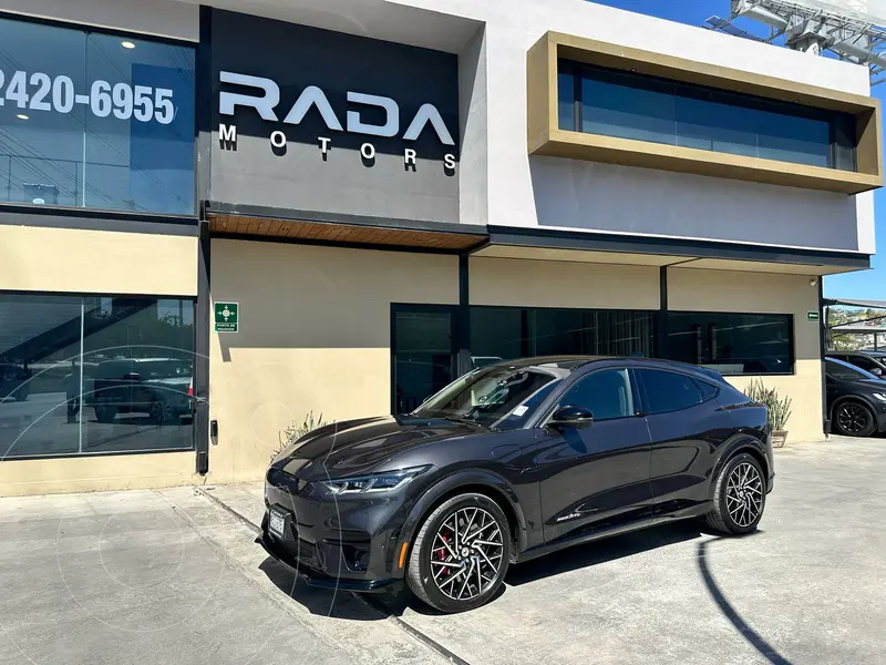 Foto Ford Mustang Mach-E GT usado (2022) color Gris precio $999,000