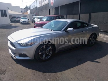 Foto venta Auto Seminuevo Ford Mustang CoupA© V6 (2017) color Plata precio $415,000