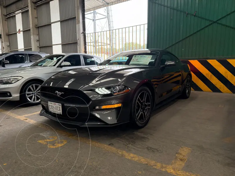 Foto Ford Mustang EcoBoost Aut usado (2019) color Gris financiado en mensualidades(enganche $116,300 mensualidades desde $10,500)
