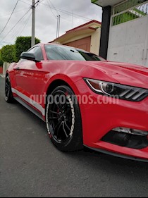 Ford Mustang Ecoboost Aut usado (2017) color Rojo Racing precio $399,750