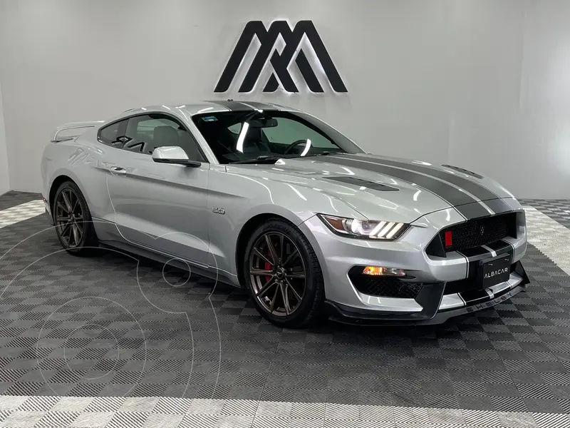Foto Ford Mustang GT 5.0L V8 Aut usado (2015) color plateado precio $486,999