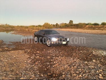 Ford Mustang Coupe V6 Aut usado (2010) color Gris precio $125,000
